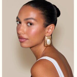 Pearl Brushed Gold Textured Statement Stud Earrings